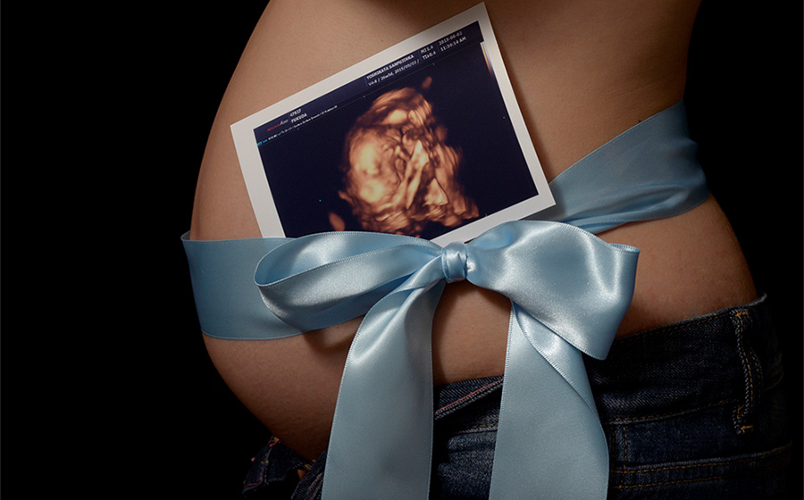 マタニティフォト、マタニティヌード